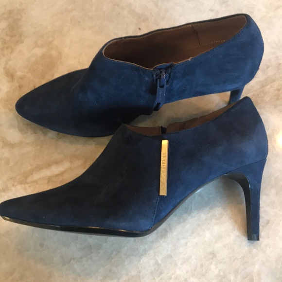 Calvin Klein Shoes - Brand New navy suede shoes